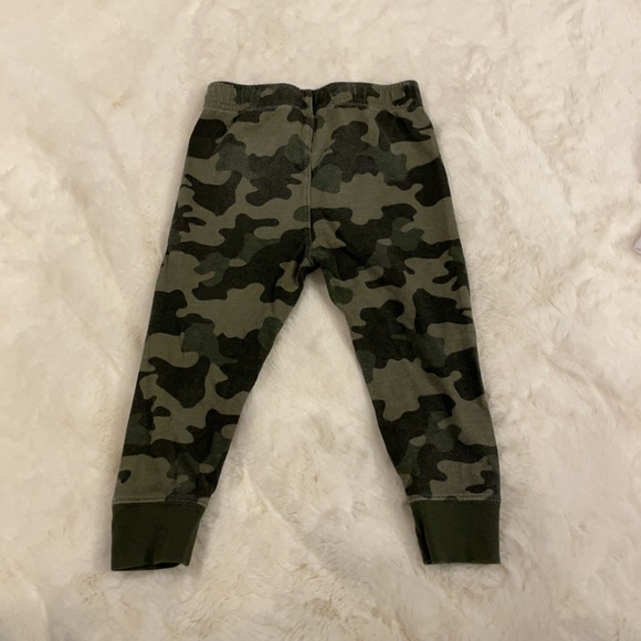 Army fatigue pants and white ‘summer fun’ top - Picture 6 of 7